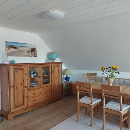 Apartment Grosse, Helle Mit Sonnigem Balkon Mechernich